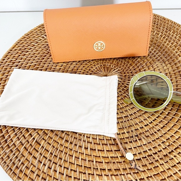 Tory Burch Light Green Sunglasses Like New main image 7
